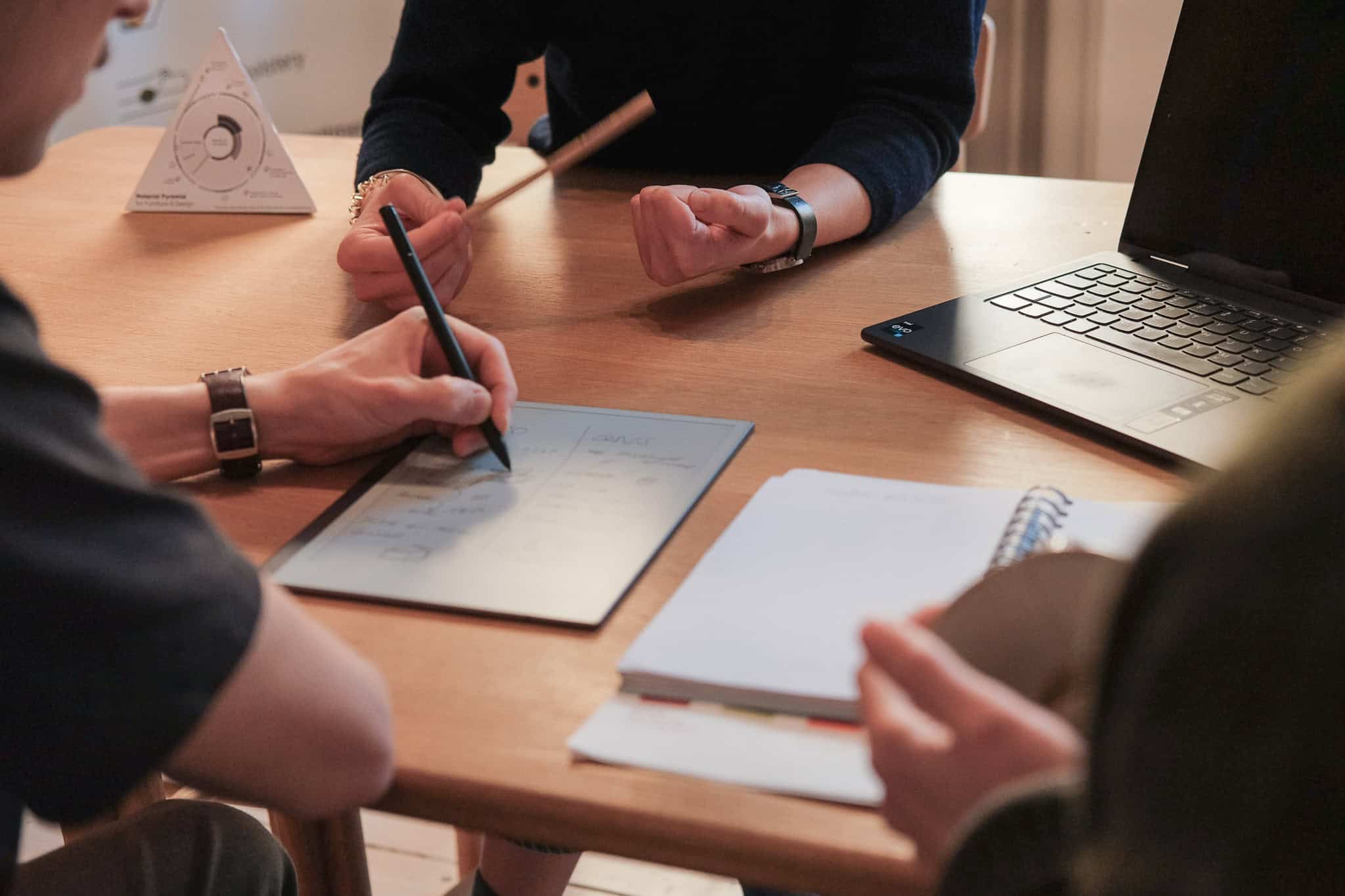 From e-commerce to mapping CO₂eq